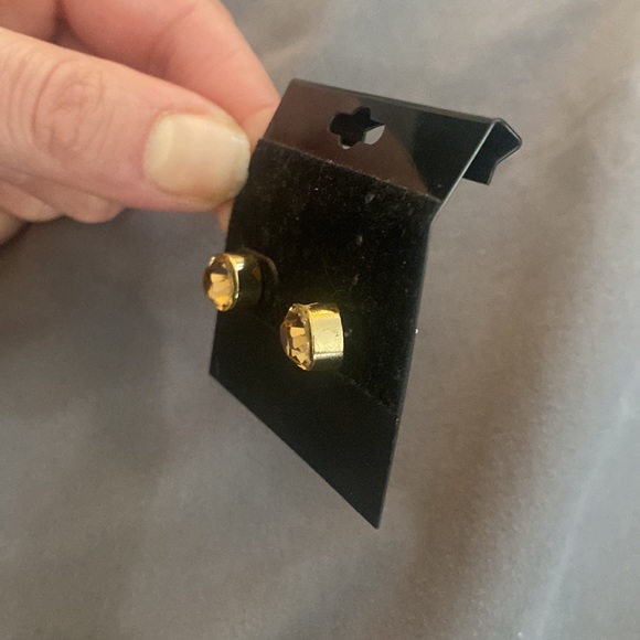 Round Stud Earrings Natural Citrine with post backing. New. - Picture 12 of 13